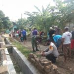 Bhabinkamtibmas Dan Babinsa di Blora, Kompak Kerja Bakti Bersama Warga