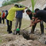 Ganjar Dukung Manfaat Penanaman 1000 Pohon Kelapa di Embung Kesambi Blora