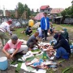 DPD PAN Baubau Bagi Daging Kurban ke Masyarakat