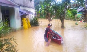 Seratus Warga Mengungsi Akibat Sungai Wanggu Menguap