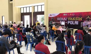 Polda dan BEM se-Sultra Gelar Vaksinasi Gratis ke Mahasiswa