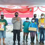 Giat Bansos di TPA Sumompo, Kapolda: Pekerja Agar Terus Semangat dan Jaga Kesehatan