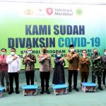 Danrem 064/MY Dampingi Kapolda Banten Tinjau Serbuan Vaksin Massal di Ponpes Ikhlas Salman Al-Farisiy