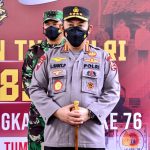 Kapolri Tekankan TNI-Polri Terus Bersinergi Wujudkan Target Vaksinasi Presiden Jokowi