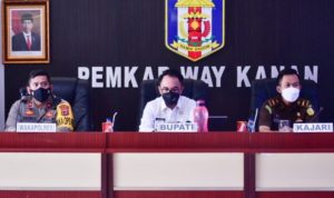 Bupati Way Kanan Hadiri Rakor Penyaluran Pupuk Bersubsidi