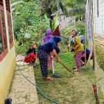 Pemdes bersama Tim PKK Dan Juga Masyarakat  Desa Cirompang Giat Laksanakan Jumat Bersih 