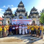 Polsek Nusa Penida Gelar Bersih-bersih di Pura Dalem Ped