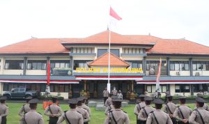 Waka Polres Klungkung Lepas 26 Orang Siswa Latja