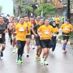 Kapolres Klungkung Dampingi Kapolda Bali Ikuti Maybank Marathon 2022