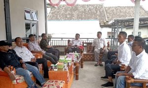 Tim Balai Pelatihan Kemendes PDT RI Bersama Kadis PMD monitoring Persiapan Pelatihan Desa Wisata