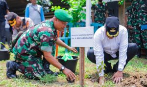 Gelar Baksos dan Penanaman 1.000 Pohon, Benyamin Apresiasi Yon Arhanud 1/Purwa Bajra Cakti