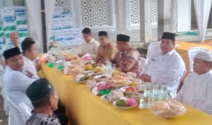 Bupati Suhatri Bur Bersama H Mahyudin Hadiri Maulid Nabi di Surau Tuo Sungai Tareh