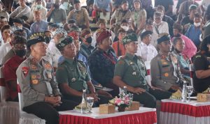 Kapolda Bali Bersama Kapolres Klungkung Saksikan Penyerahan Sertifikat Serentak Oleh Presiden Jokowi