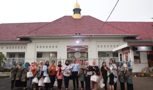 Kunjungan Dharma Wanita Persatuan Kanwil Kemenkumham Banten ke Lapas Pemuda Kelas IIA Tangerang