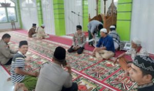 Melalui Jumat Curhat, Kapolsek Lubuk Alung Ajak Masyarakat Ikut Jaga Kamtibmas