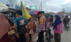 Patroli Polsek Jawilan Polres Serang Laksanakan Pam di Pasar Takjil