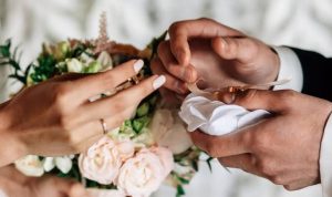 Merasa Dirugikan, Pengantin di Pasar Kemis Bakal Polisikan Wedding Organizer