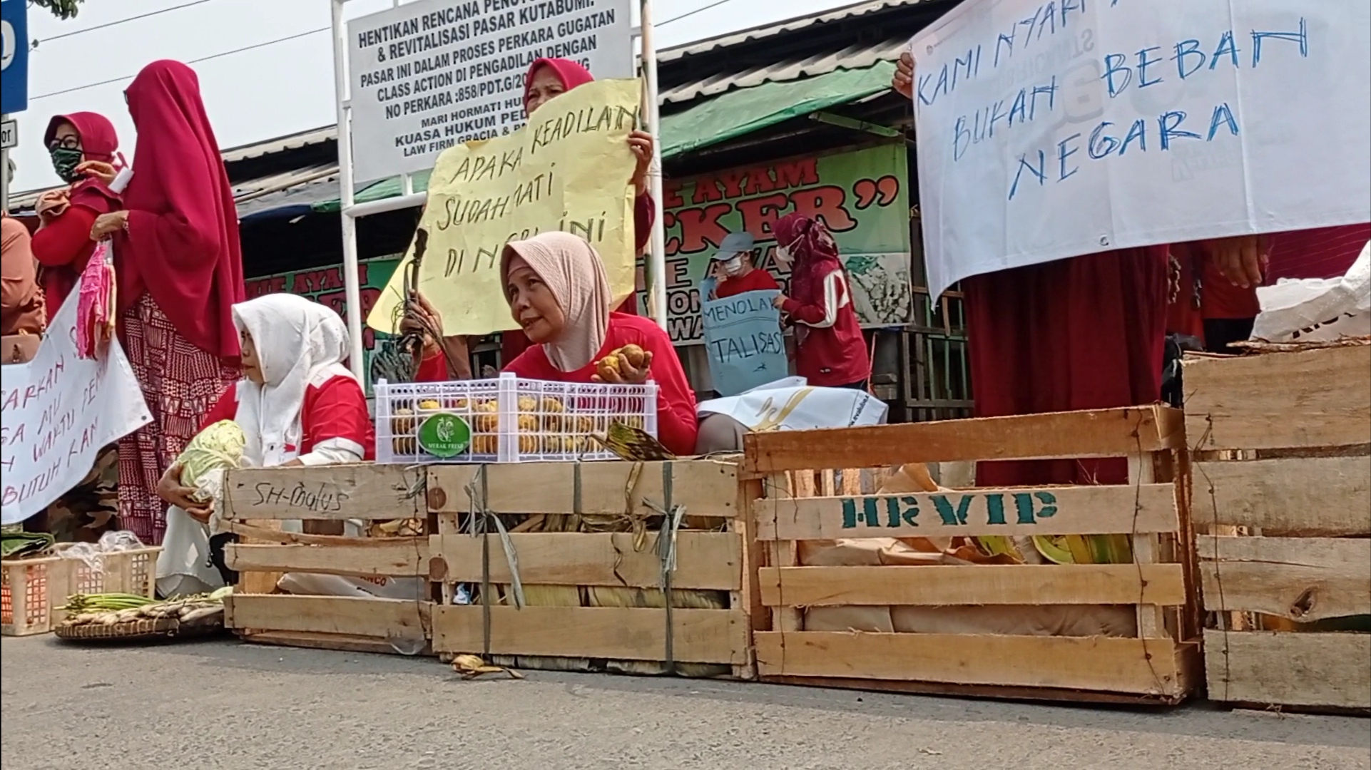 Pedagang Pasar Kuta Bumi Tangerang Gelar Aksi Tolak Revitalisasi