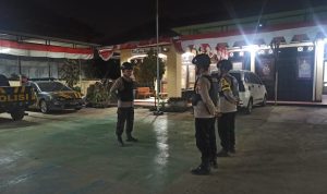 Personil Polsek Jawilan Polres Serang Laksanakan Apel Malam dan Sispam Mako 