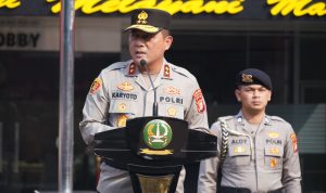 Irjen Pol Karyoto Pimpin Apel Pagi di Polres Metro Tangerang Kota