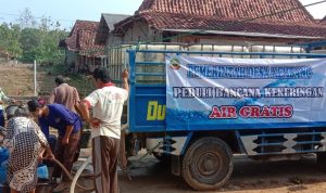 Kemarau Panjang Melanda, Desa Kembang Todanan Krisis Air Bersih