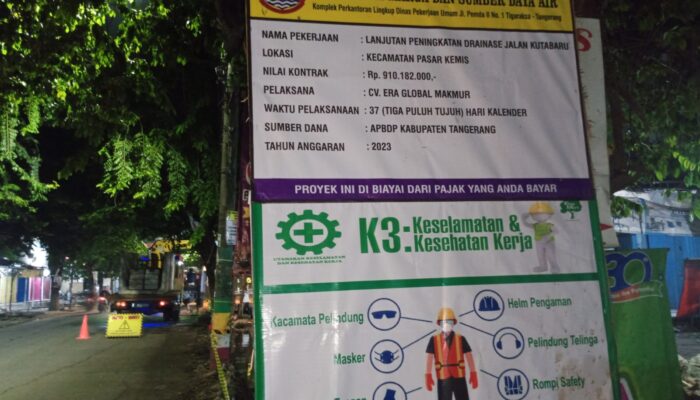 Pembangunan Proyek Drainase Kutabaru Diduga Asal-asalan