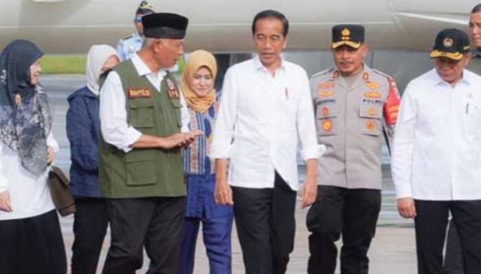 Kapolda Gubernur dan Forkopimda Sambut Kedatangan Jokowi