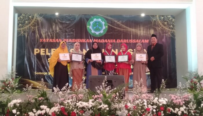 Pelepasan Purna Siswa SMK Darussalam Panongan Tahun Pelajaran 2023-2024