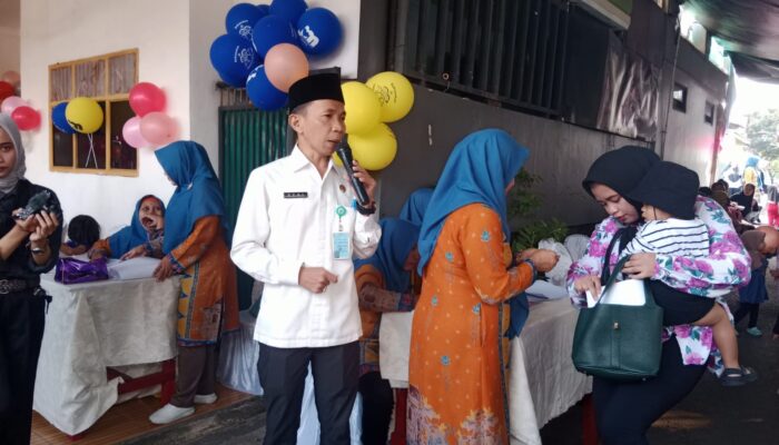 Warga RW 05 Ceger Tangerang Selatan Antusias Ikuti Imunisasi PIN Polio