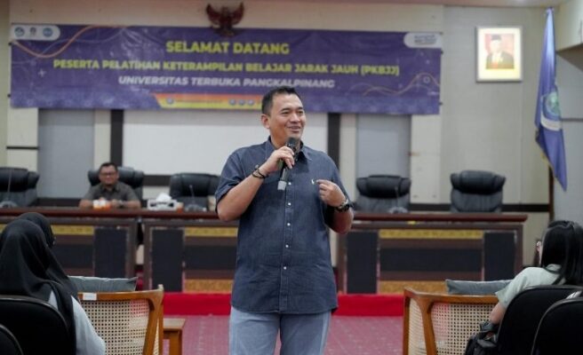 Komitmen Pada Pendidikan, Pj Wako Budi Utama Gelontorkan Beasiswa bagi Mahasiswa